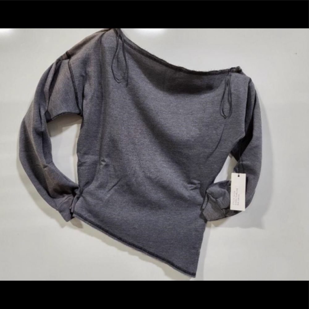 Fluxus Dara Women's Top Charcoal Gray Long Sleeve Scoop Neck Shirt Size XS USA